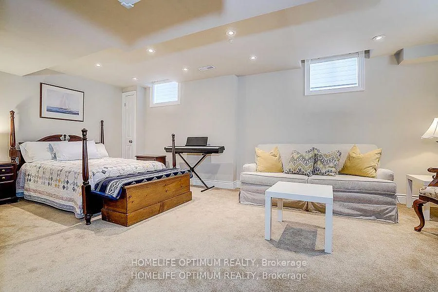 Photo 19 of 40 Outer Banks Drive, Markham, Cornell — HOMEH