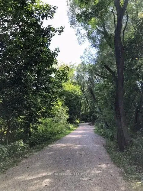 Photo 22 of 40 Outer Banks Drive, Markham, Cornell — HOMEH