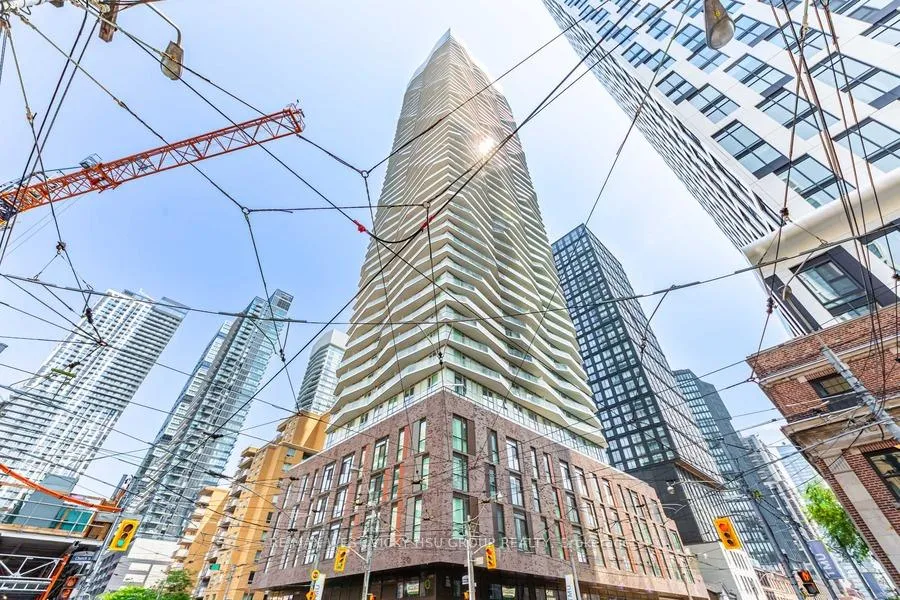 Front of Unit #3301, 100 Dalhousie Street