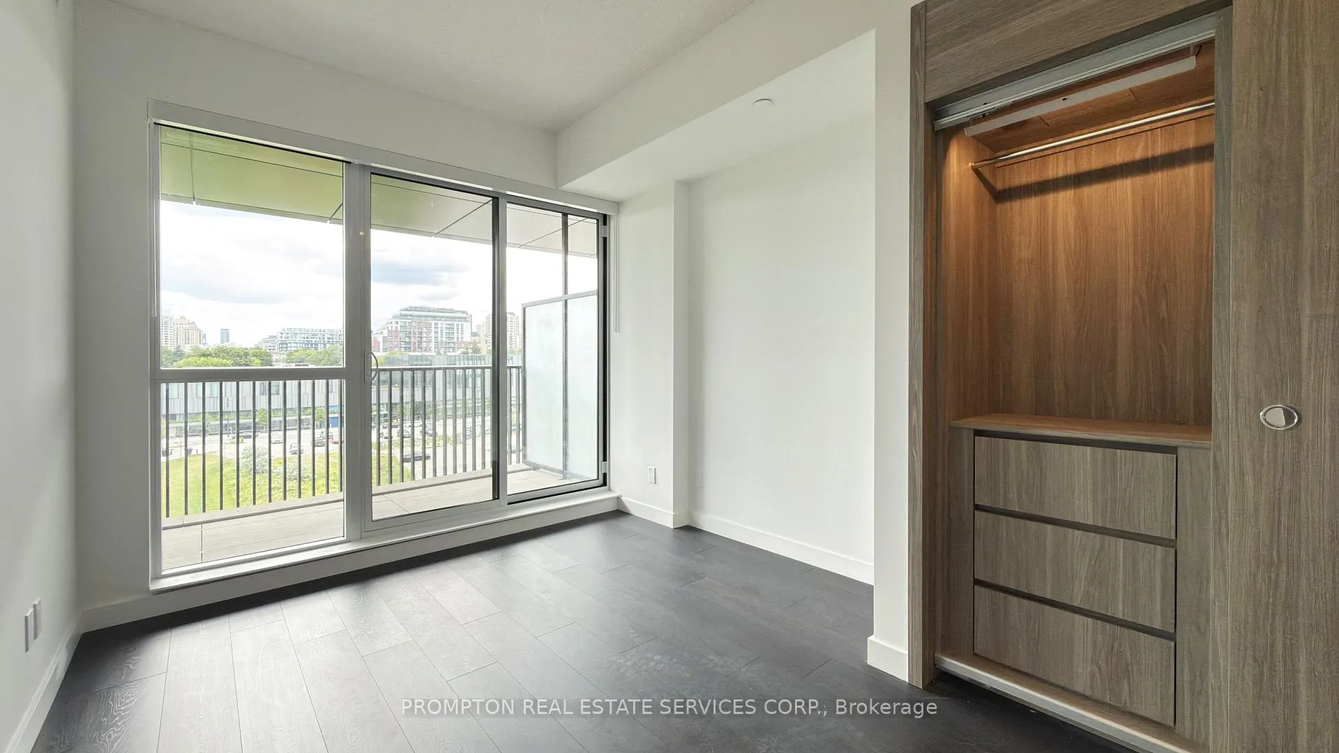 Photo 8 of Unit 625, 75 Billes Heights, North York, Bayview Village — HOMEH