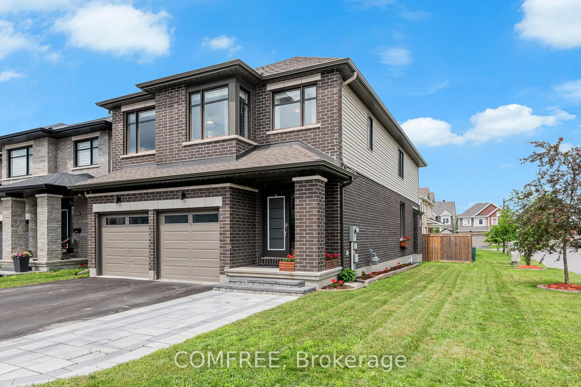 Photo 2 of 792 Twist Way, Ottawa, Kanata - Emerald Meadows/Trailwest — HOMEH