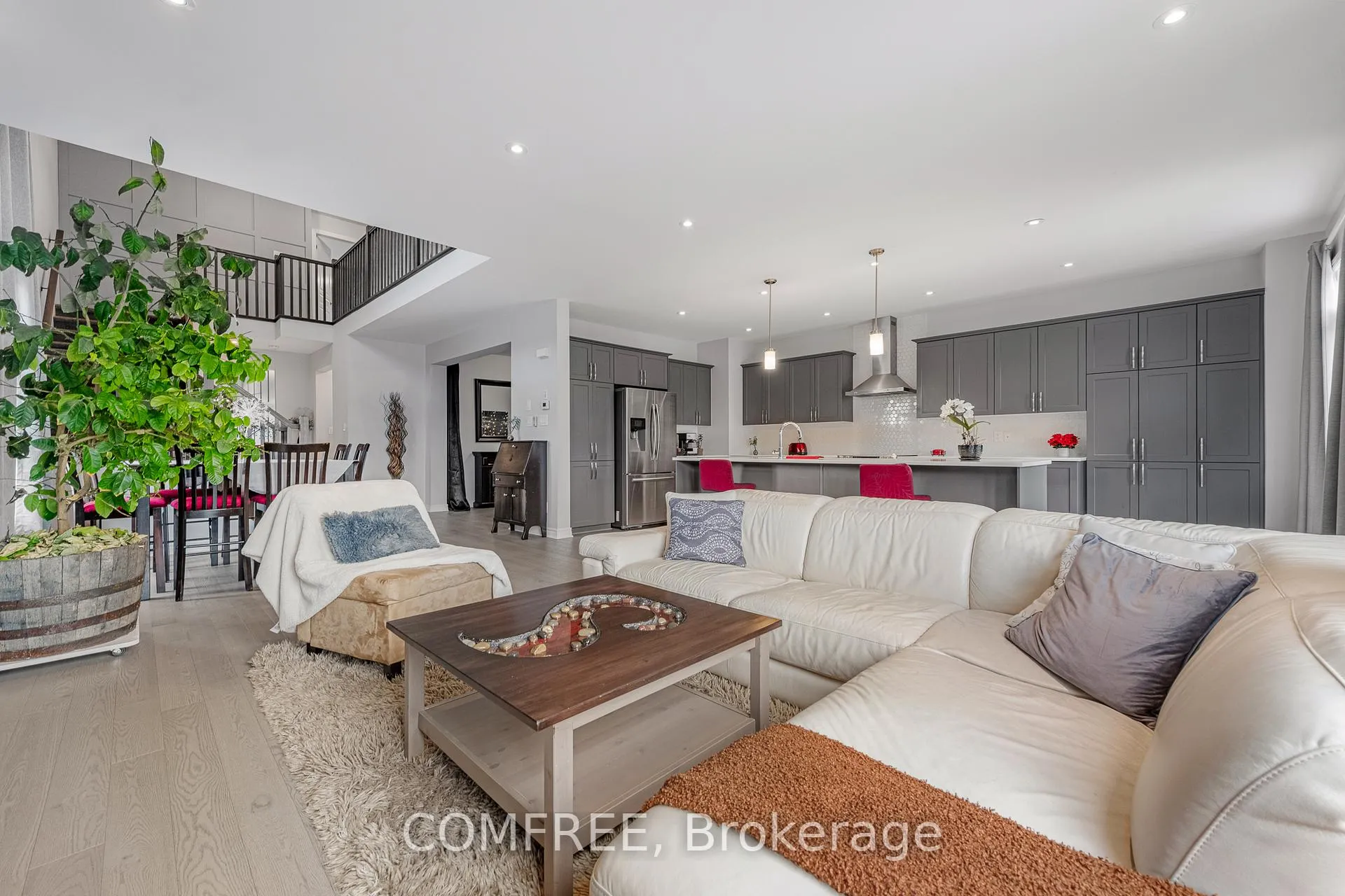 Photo 7 of 792 Twist Way, Ottawa, Kanata - Emerald Meadows/Trailwest — HOMEH