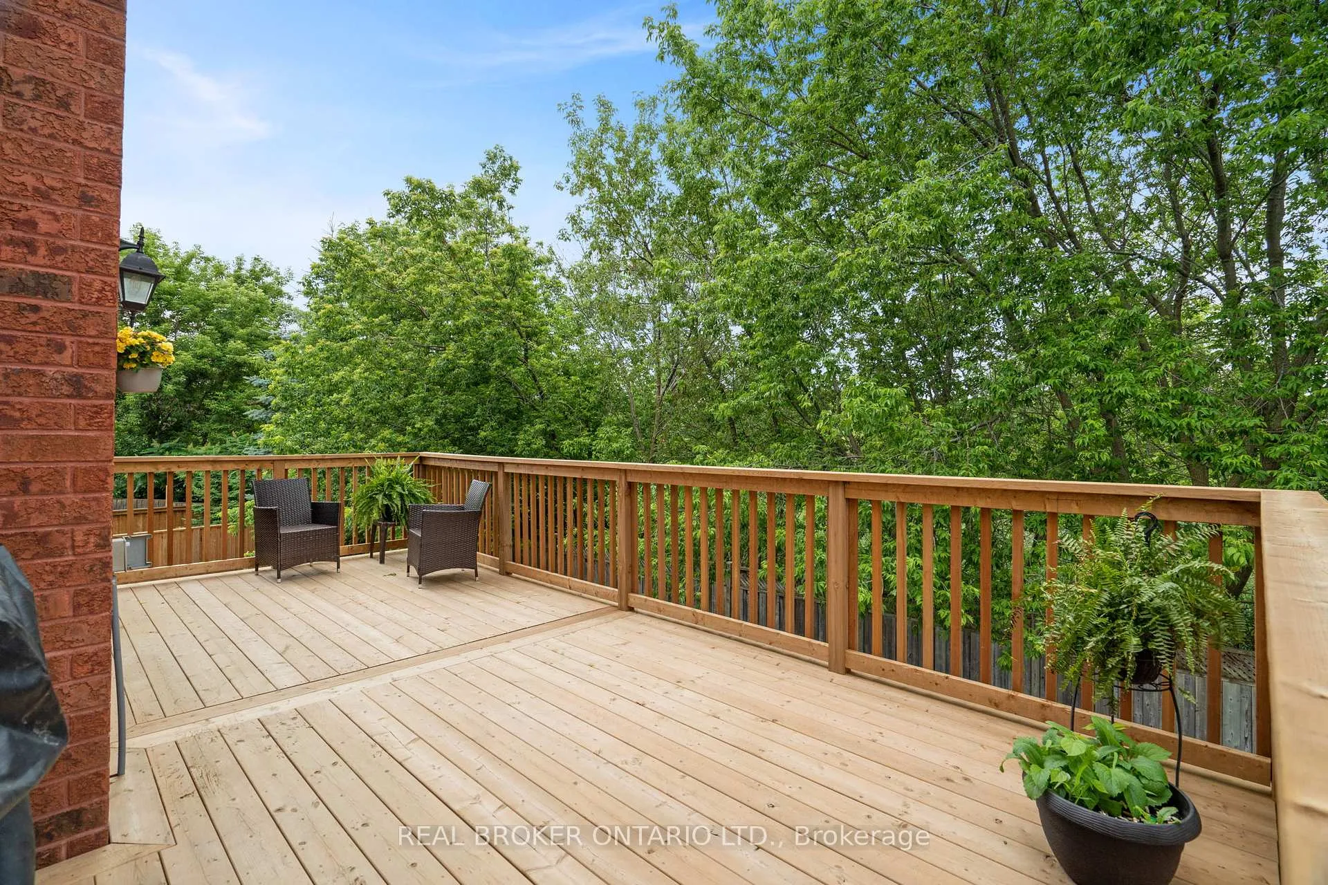 Photo 20 of 118 Bayview Avenue, Georgina, Keswick South — HOMEH