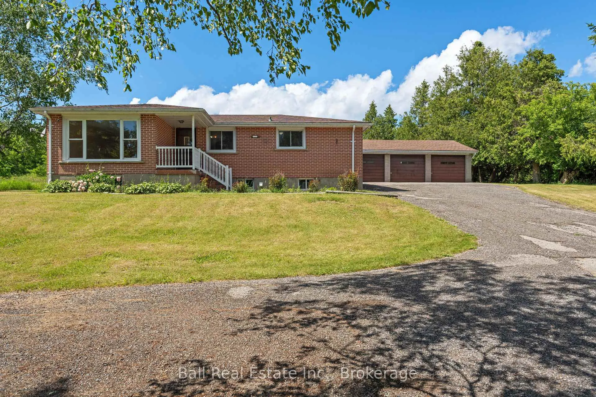 Photo 3 of 814 Morton Line, Cavan Monaghan, Cavan Twp — HOMEH