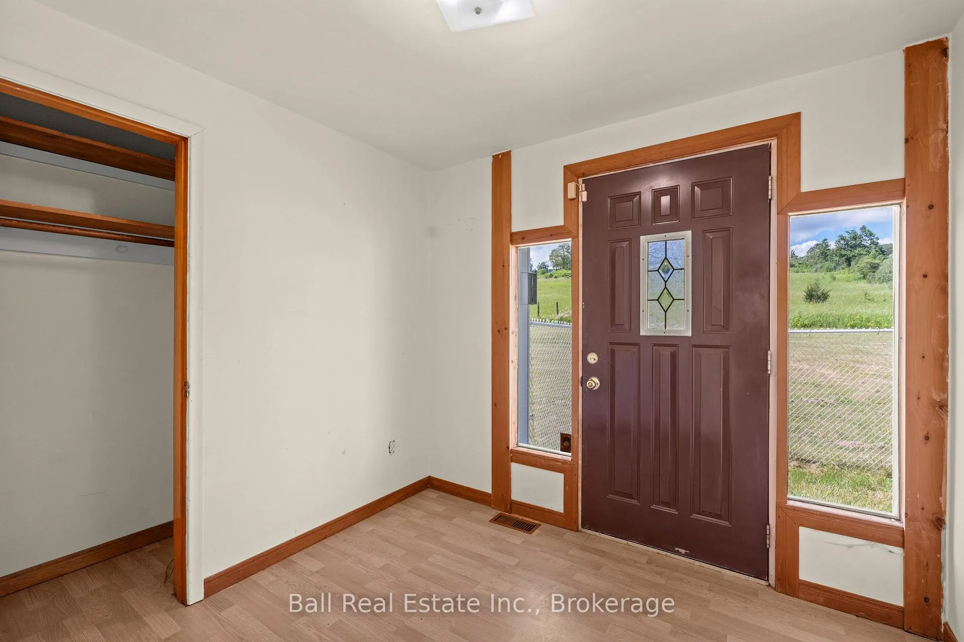 Photo 6 of 814 Morton Line, Cavan Monaghan, Cavan Twp — HOMEH