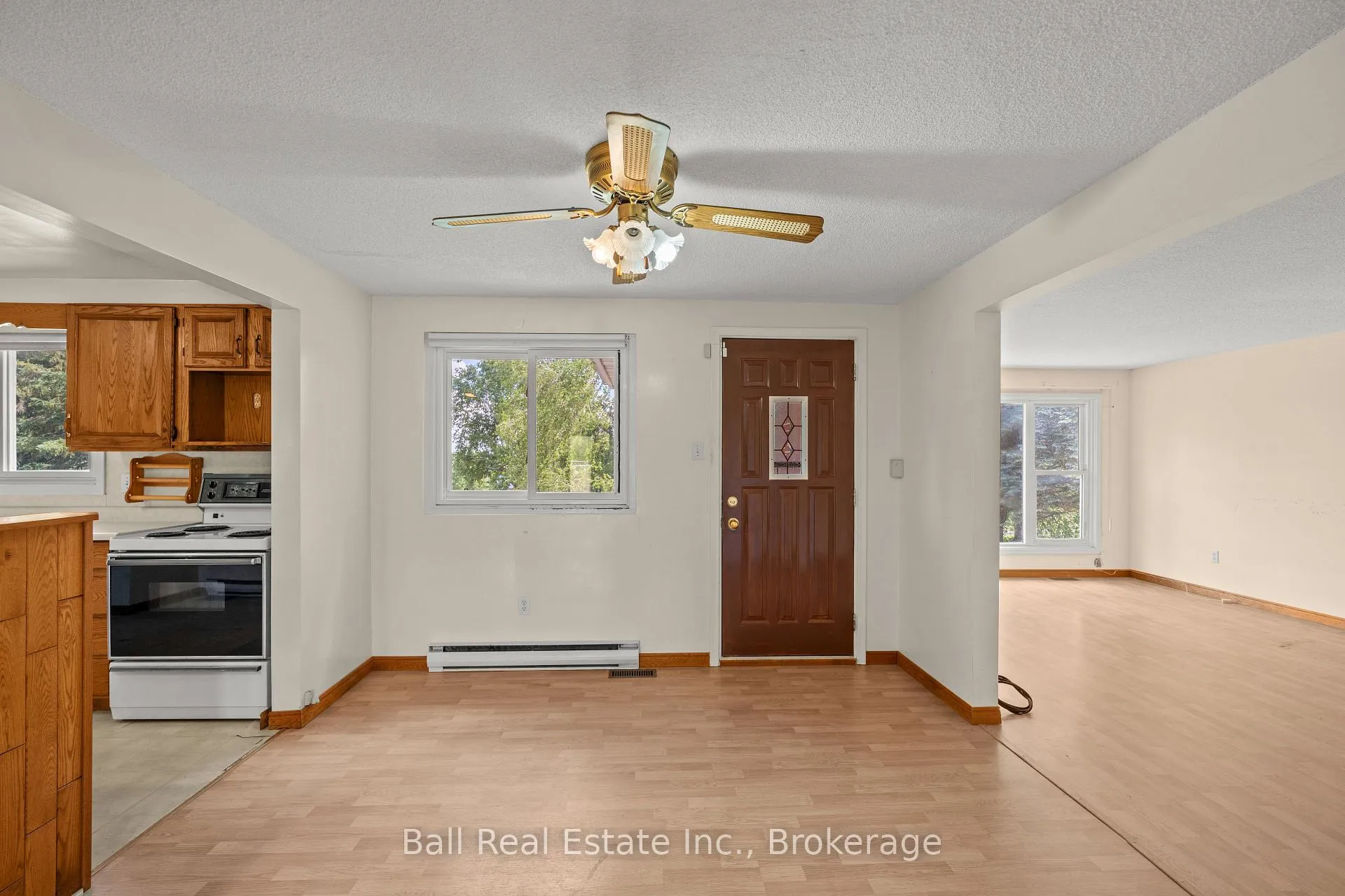 Photo 10 of 814 Morton Line, Cavan Monaghan, Cavan Twp — HOMEH