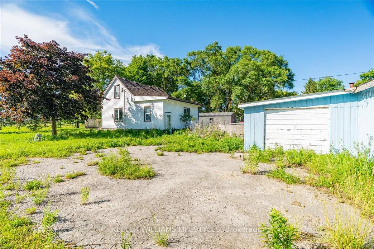 Photo 4 of 6079 Longwoods Road, Southwest Middlesex, Rural Southwest Middlesex — HOMEH