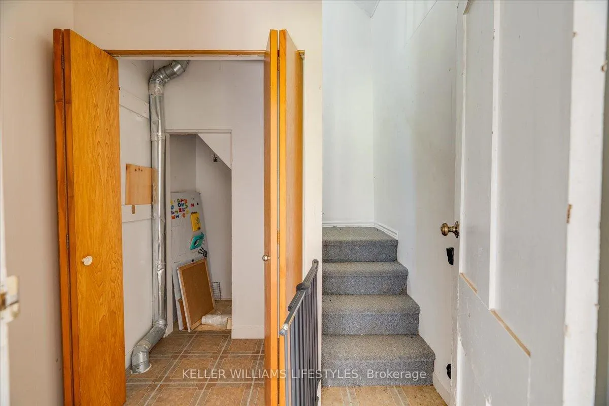Photo 9 of 6079 Longwoods Road, Southwest Middlesex, Rural Southwest Middlesex — HOMEH