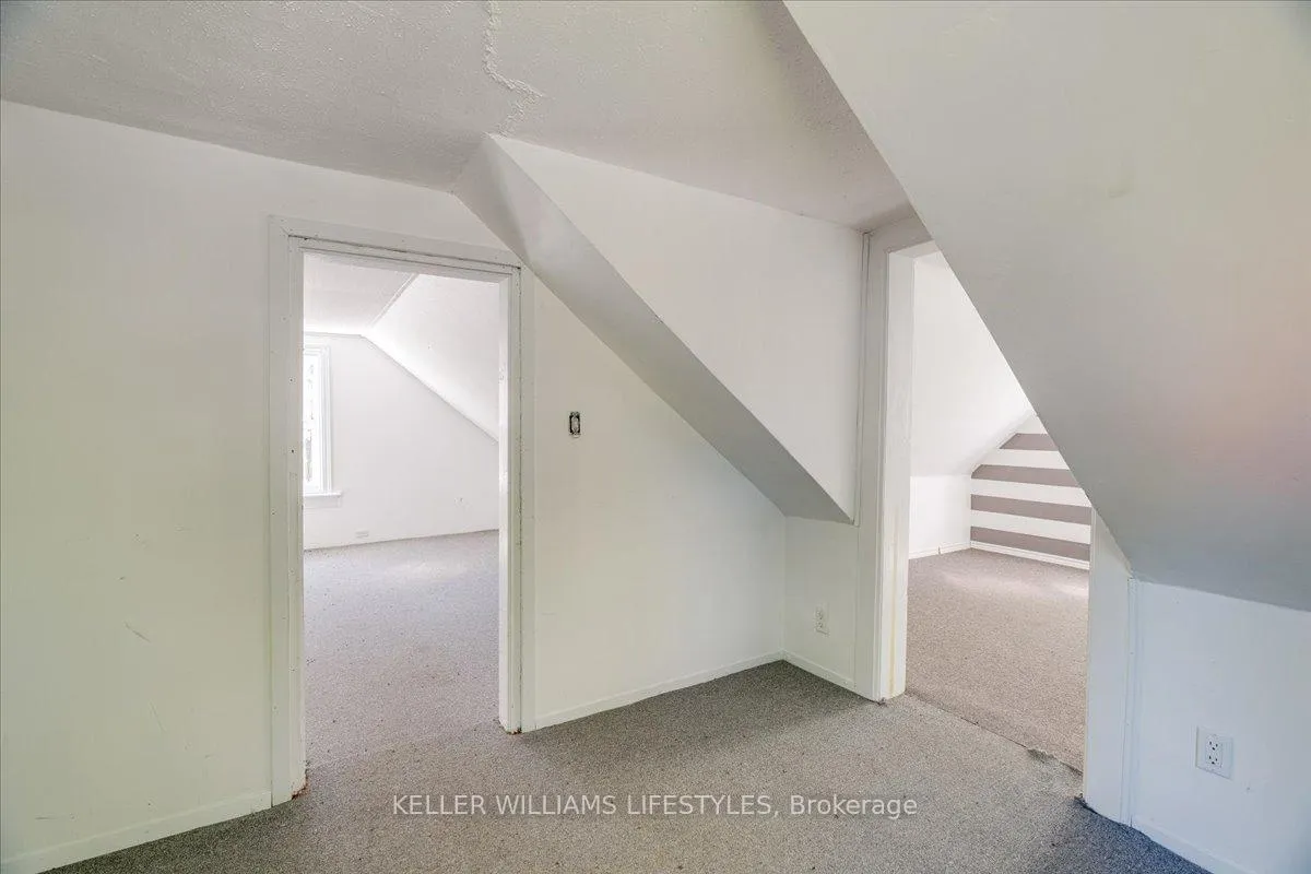 Photo 14 of 6079 Longwoods Road, Southwest Middlesex, Rural Southwest Middlesex — HOMEH