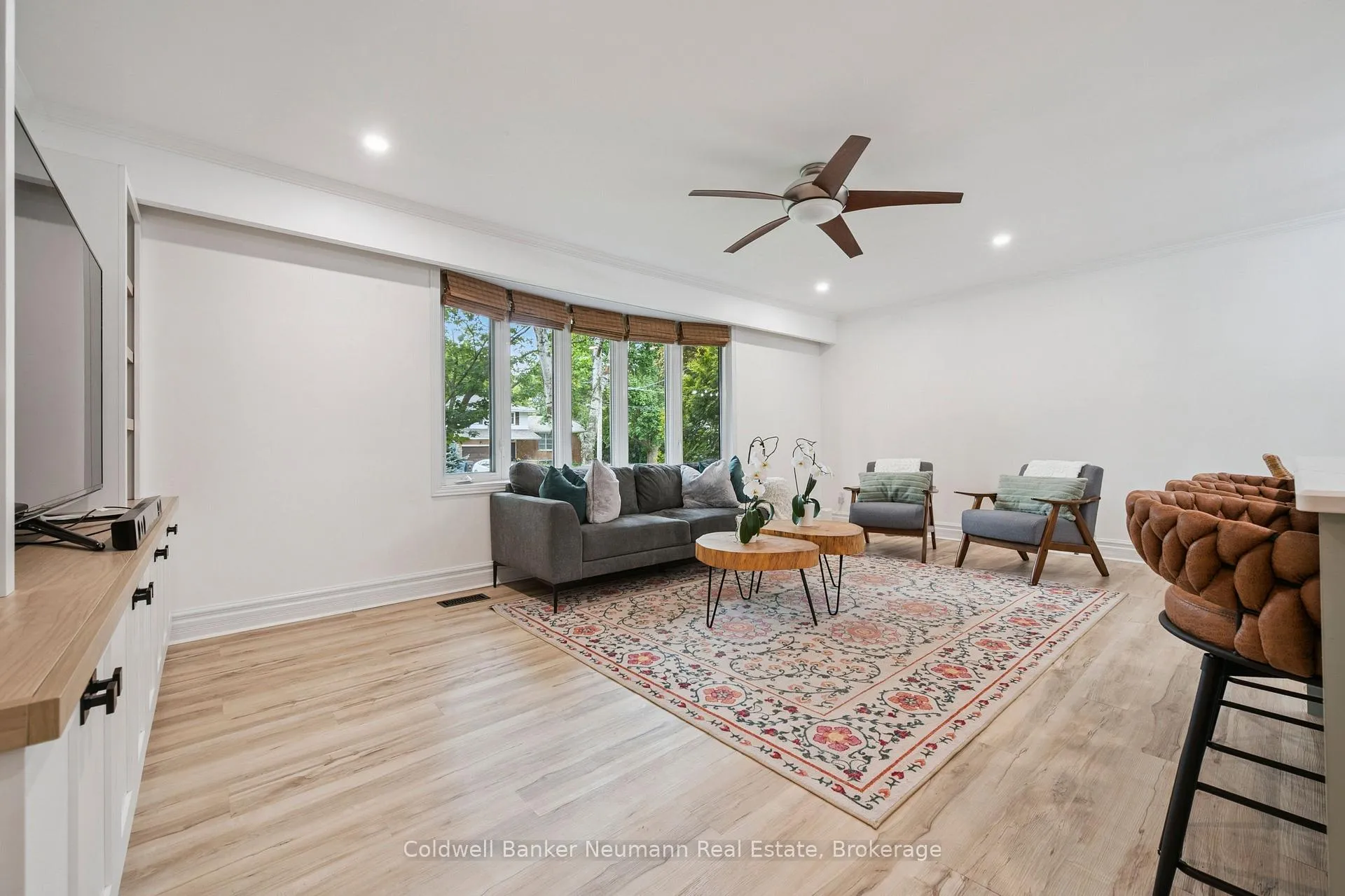 Photo 5 of 62 Glenburnie Drive, Guelph, Grange Road — HOMEH