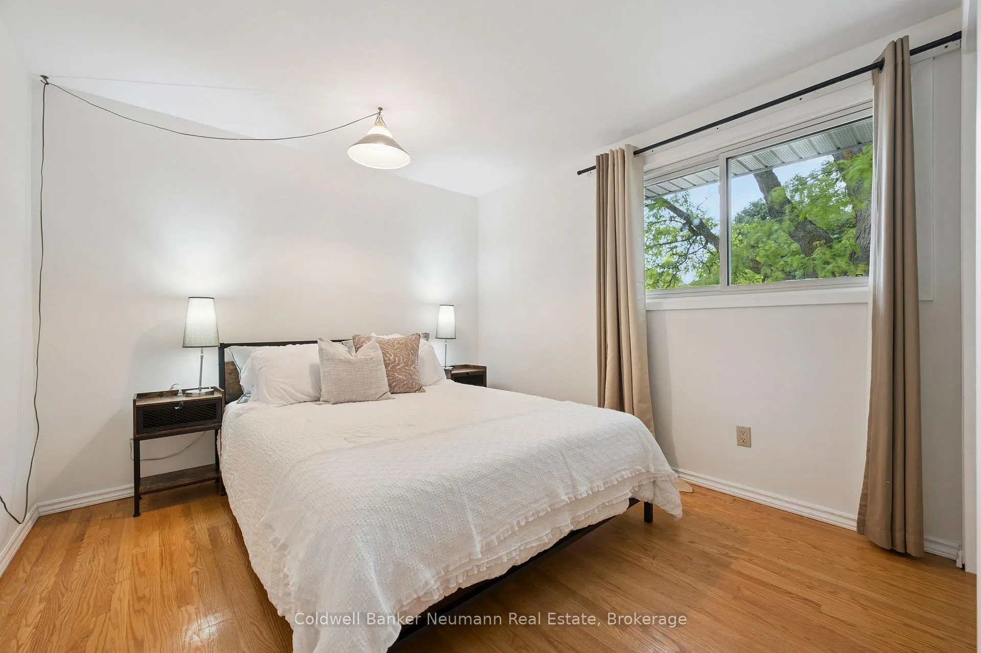 Photo 22 of 62 Glenburnie Drive, Guelph, Grange Road — HOMEH