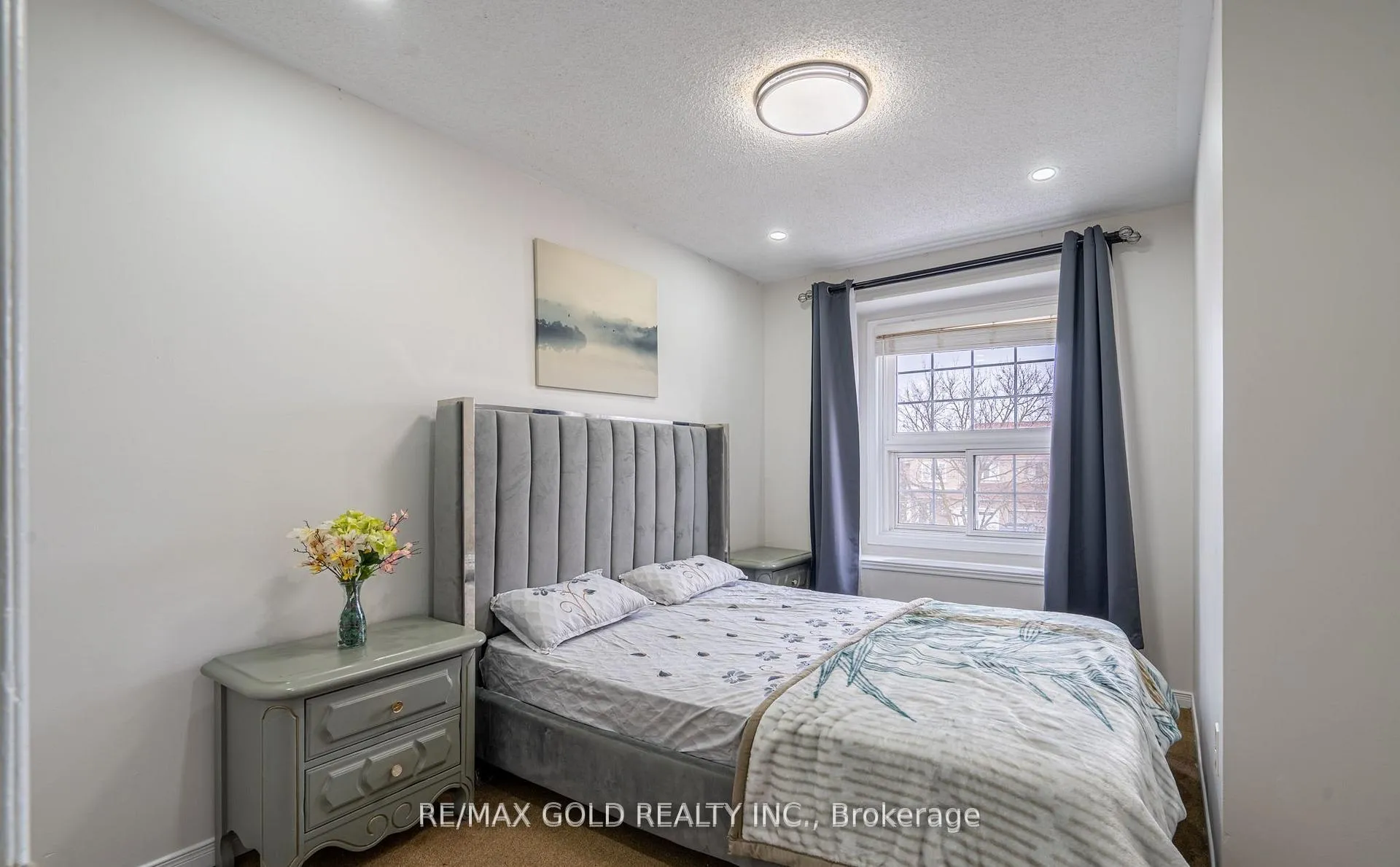 Photo 16 of 94 Bighorn Crescent, Brampton, Sandringham-Wellington — HOMEH