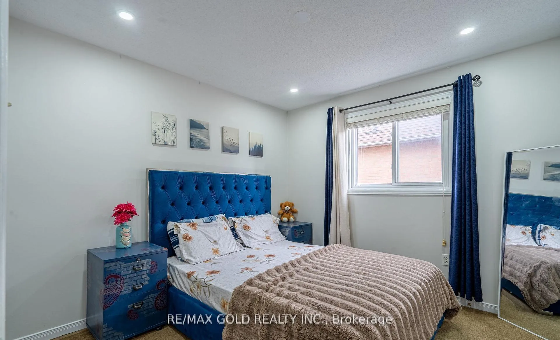 Photo 18 of 94 Bighorn Crescent, Brampton, Sandringham-Wellington — HOMEH