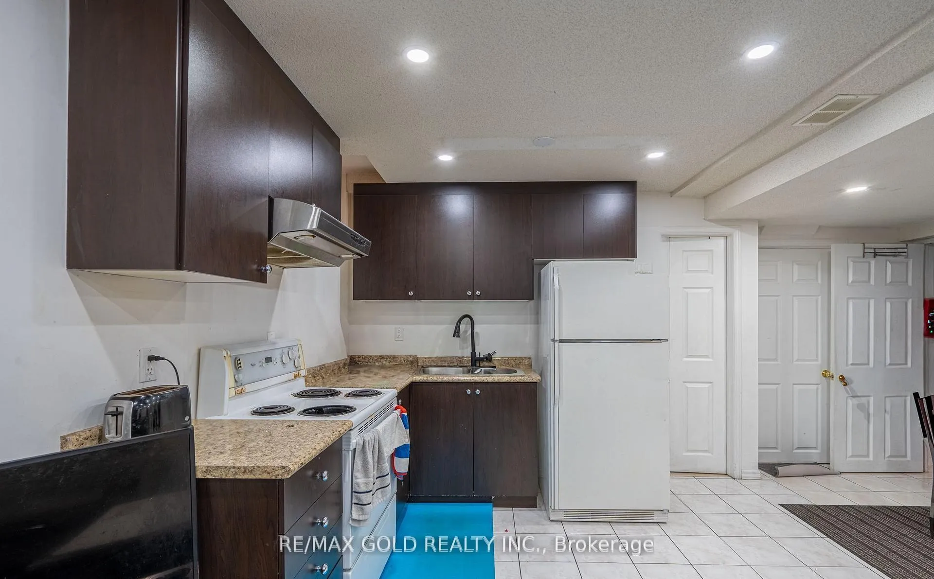 Photo 28 of 94 Bighorn Crescent, Brampton, Sandringham-Wellington — HOMEH