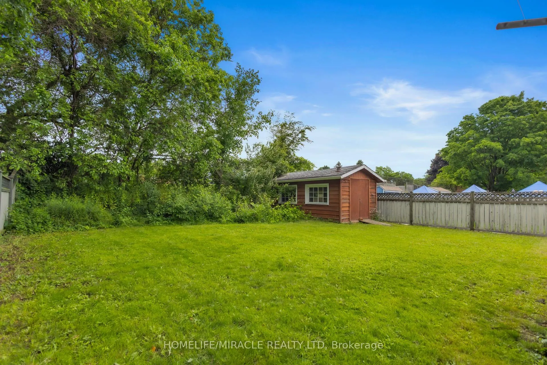 Photo 45 of 72 Massey Avenue, Kitchener, Rockway — HOMEH