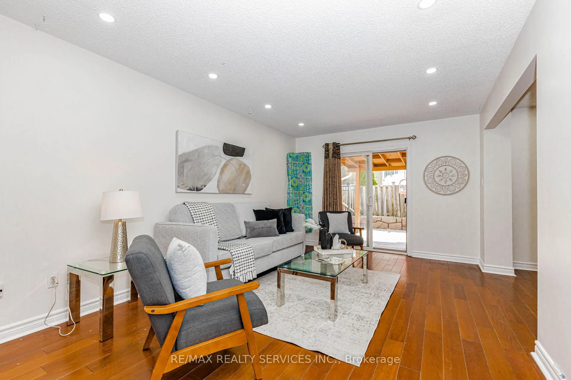 Photo 11 of 67 Morton Way, Brampton, Fletcher's West — HOMEH