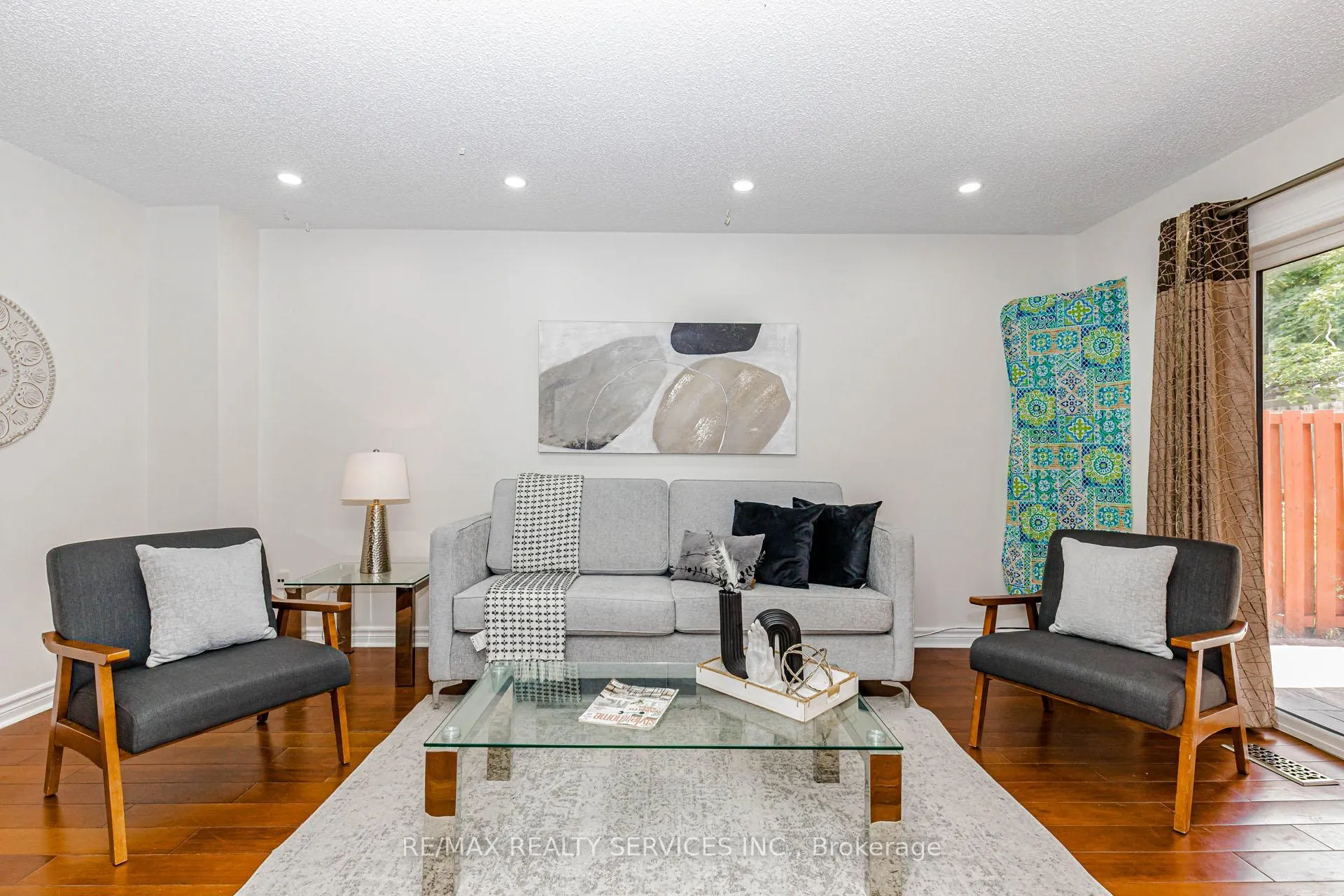 Photo 12 of 67 Morton Way, Brampton, Fletcher's West — HOMEH
