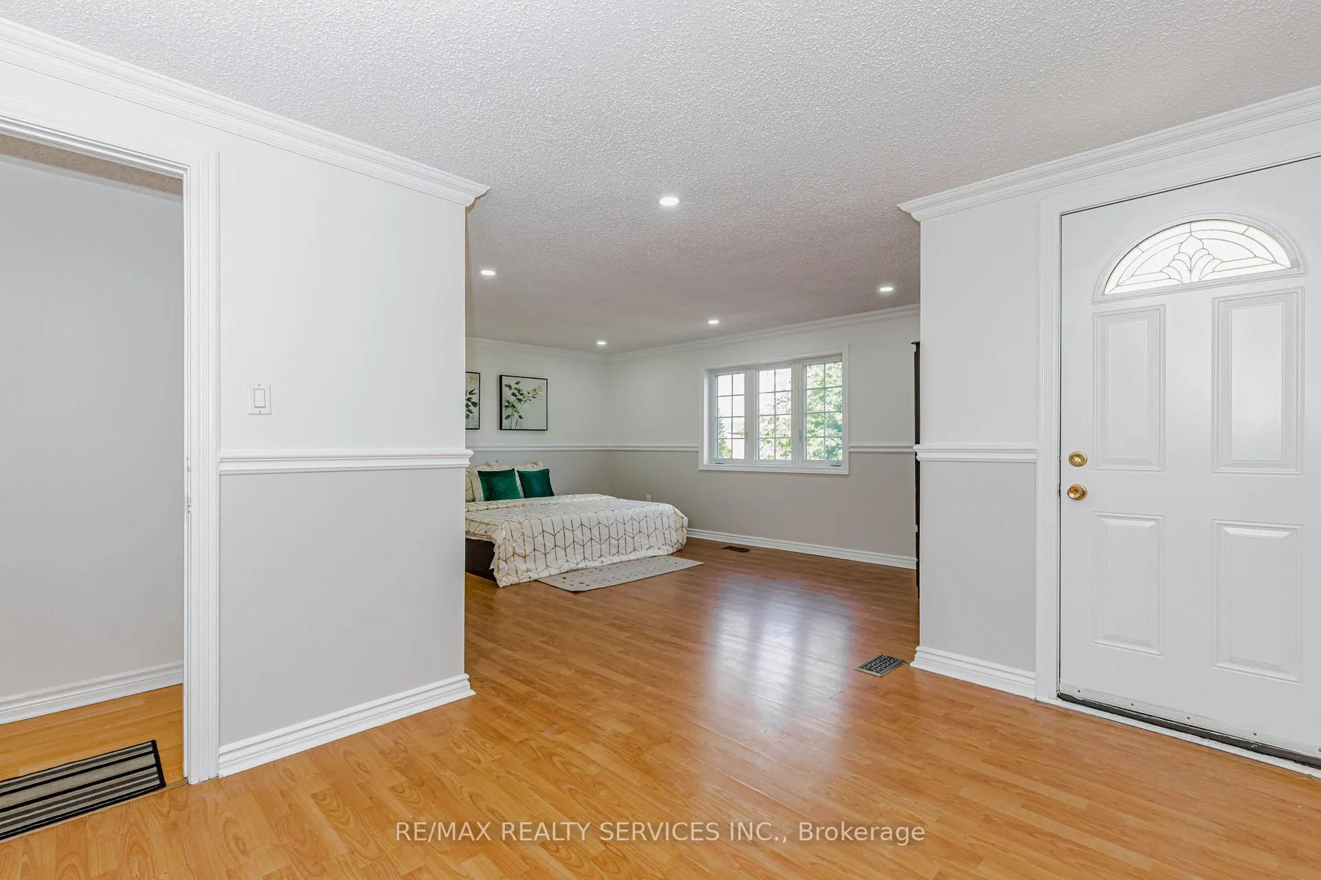 Photo 25 of 67 Morton Way, Brampton, Fletcher's West — HOMEH