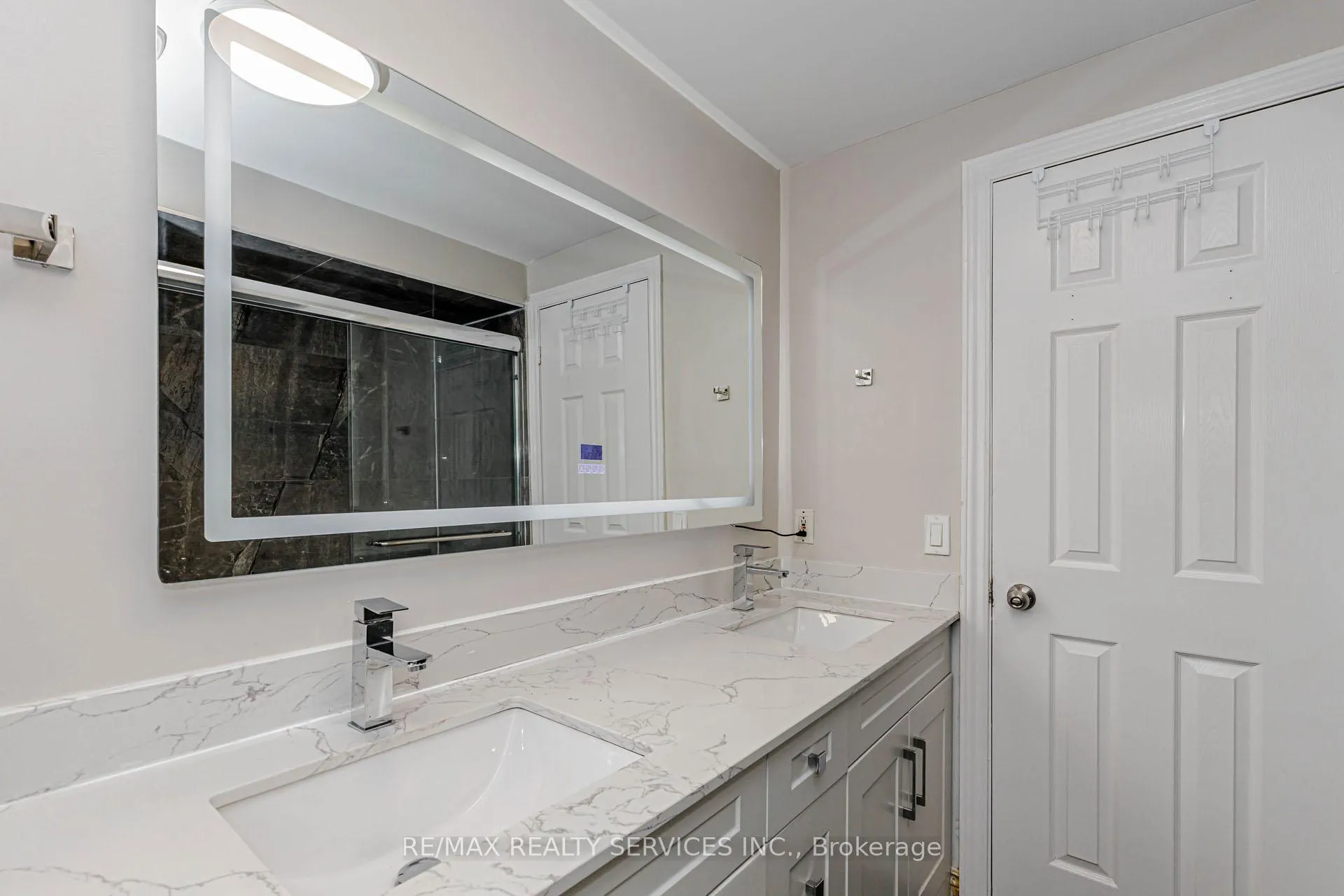 Photo 37 of 67 Morton Way, Brampton, Fletcher's West — HOMEH