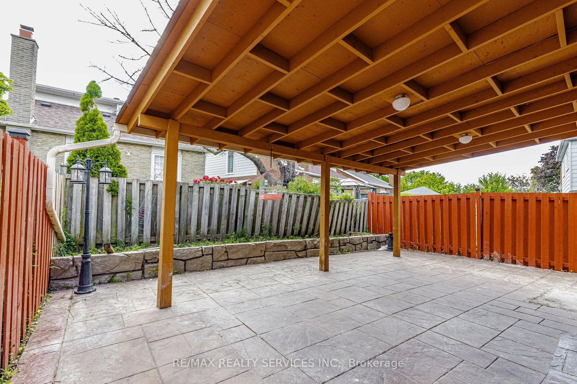 Photo 48 of 67 Morton Way, Brampton, Fletcher's West — HOMEH