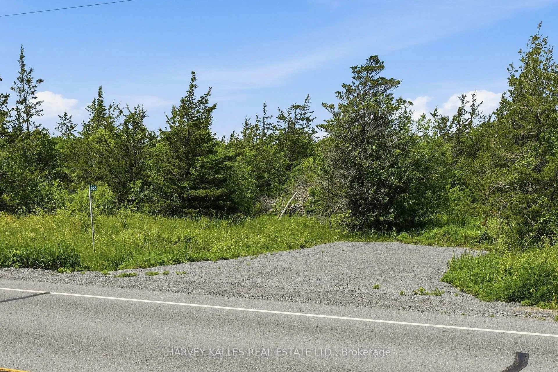 Photo 22 of 685 County 8 Road, Prince Edward County, Picton — HOMEH