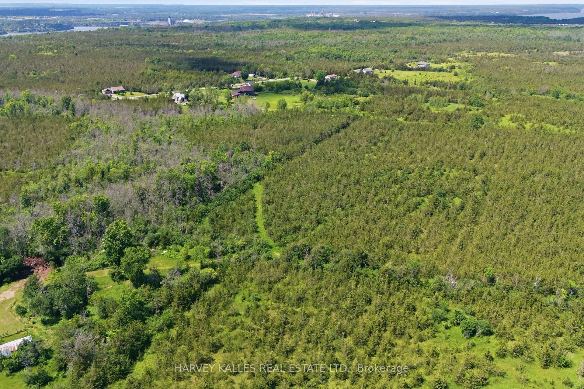 Photo 5 of 685 County 8 Road, Prince Edward County, Picton — HOMEH