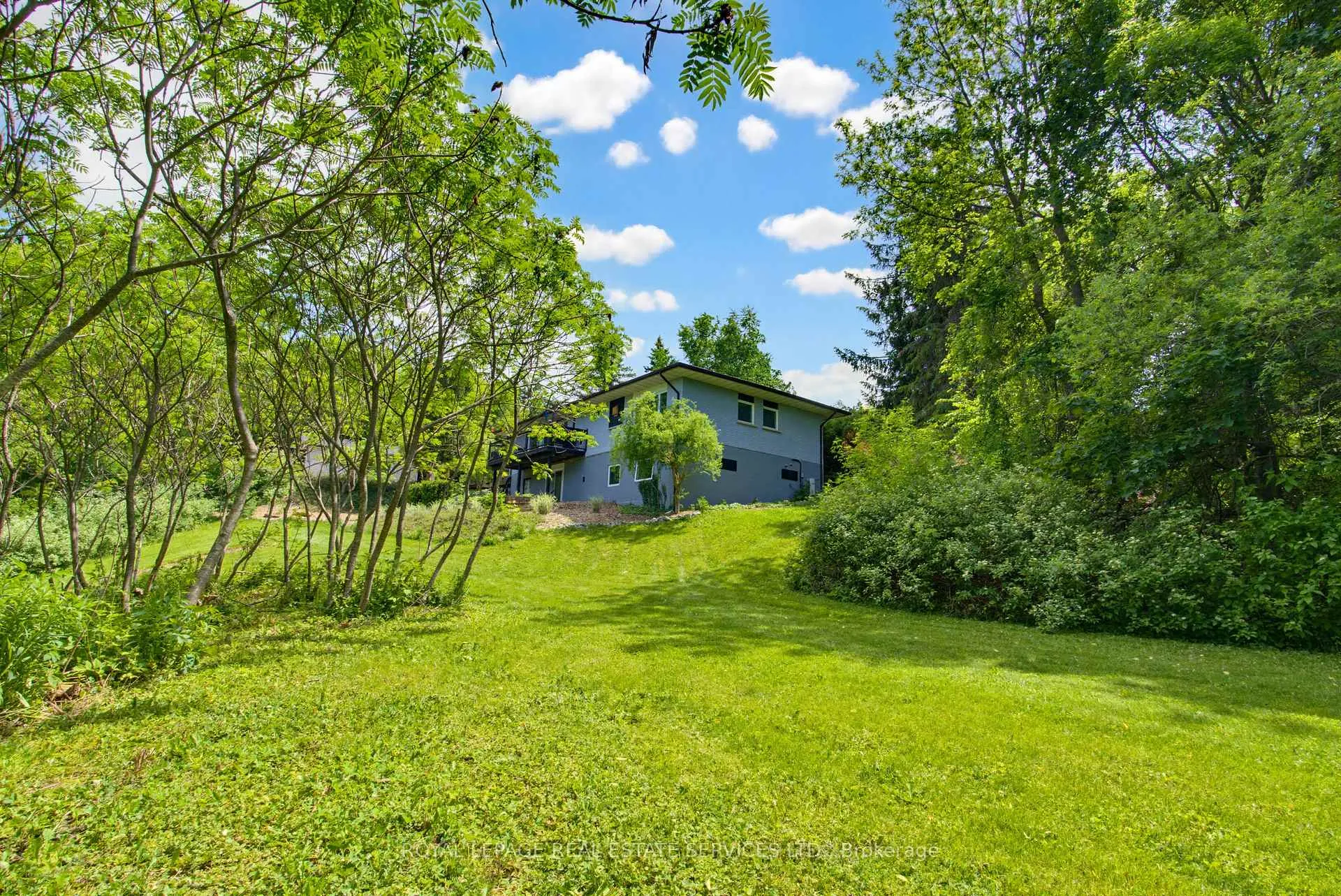 Photo 43 of 18 Cherry Street, Halton Hills, Georgetown — HOMEH