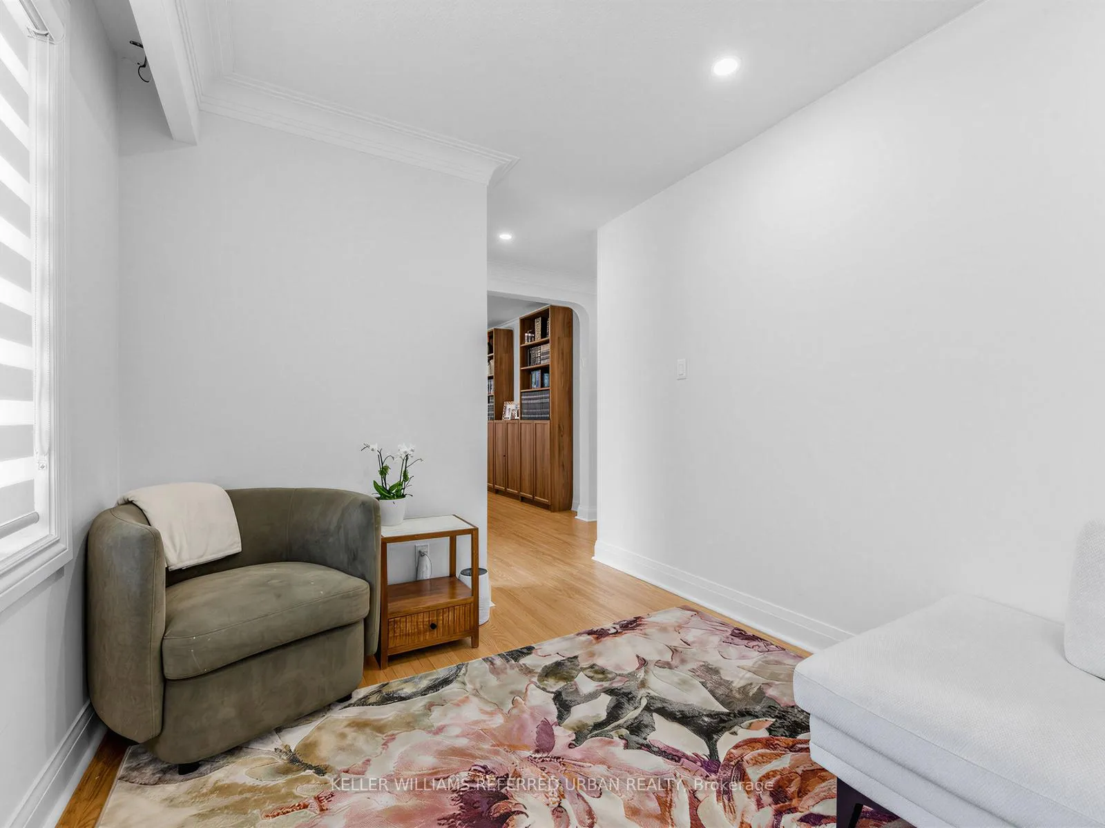 Photo 9 of 73 Prince Charles Drive, Toronto, Englemount-Lawrence — HOMEH