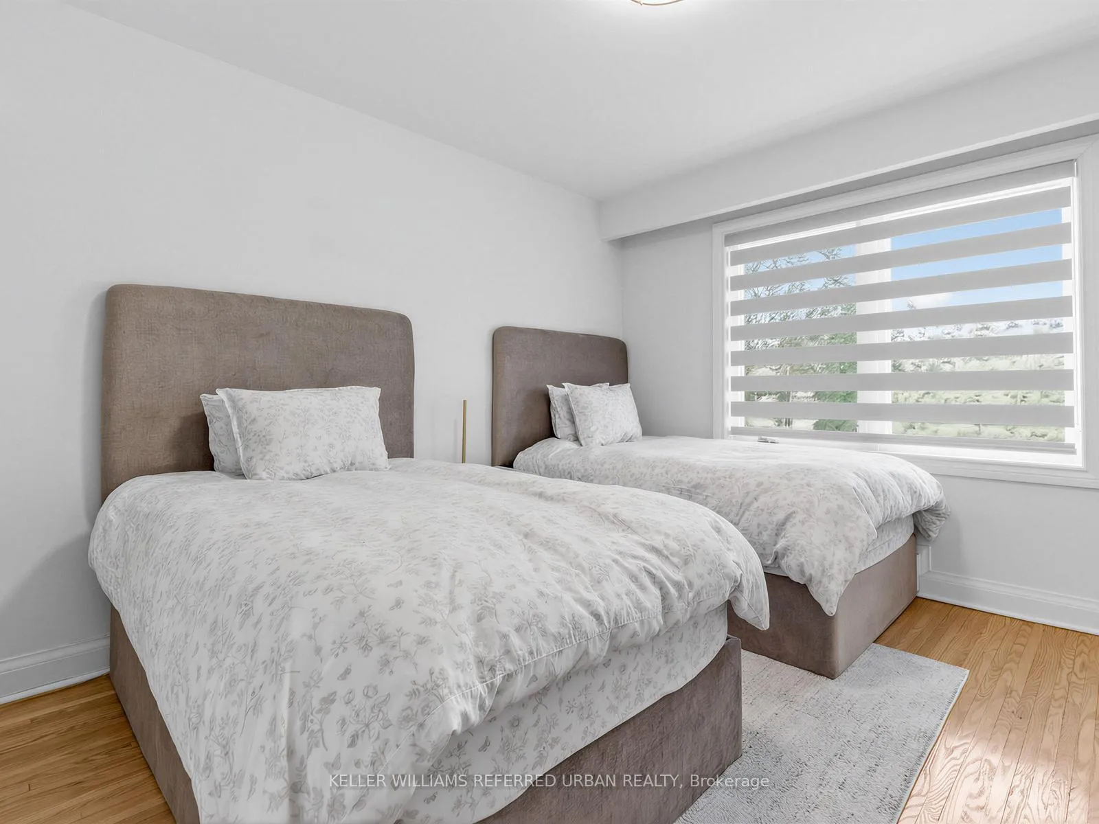 Photo 15 of 73 Prince Charles Drive, Toronto, Englemount-Lawrence — HOMEH