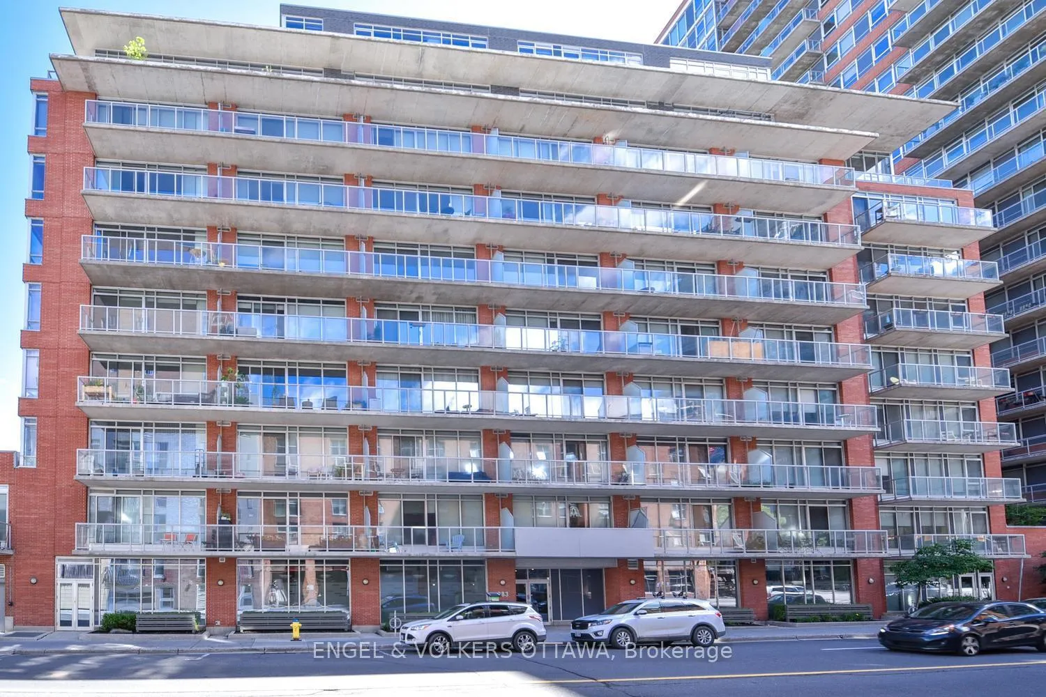 Front of Unit 306, 383 Cumberland Street