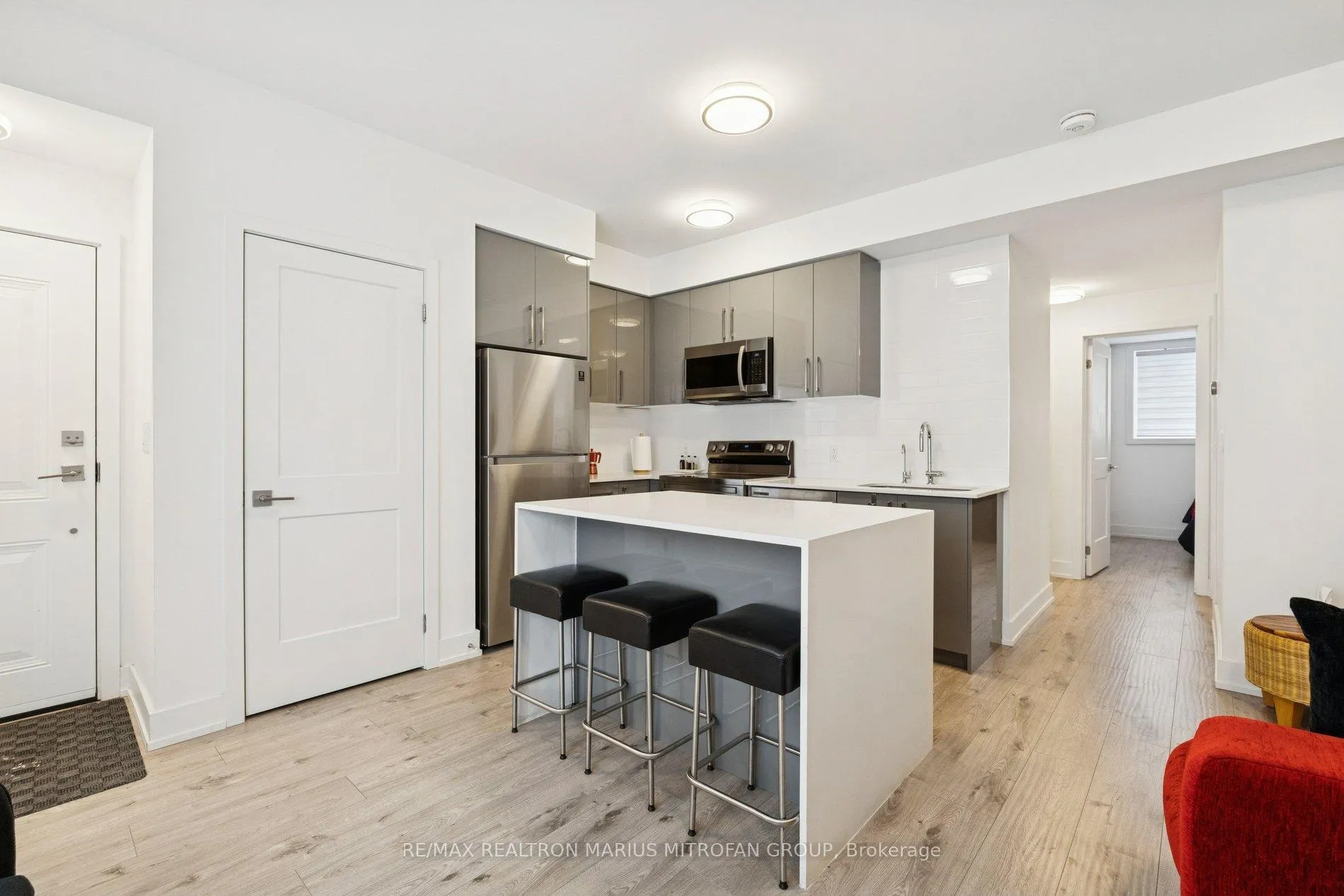 Photo 8 of Unit 204, 6065 McLeod Road, Niagara Falls, Arad/Fallsview — HOMEH