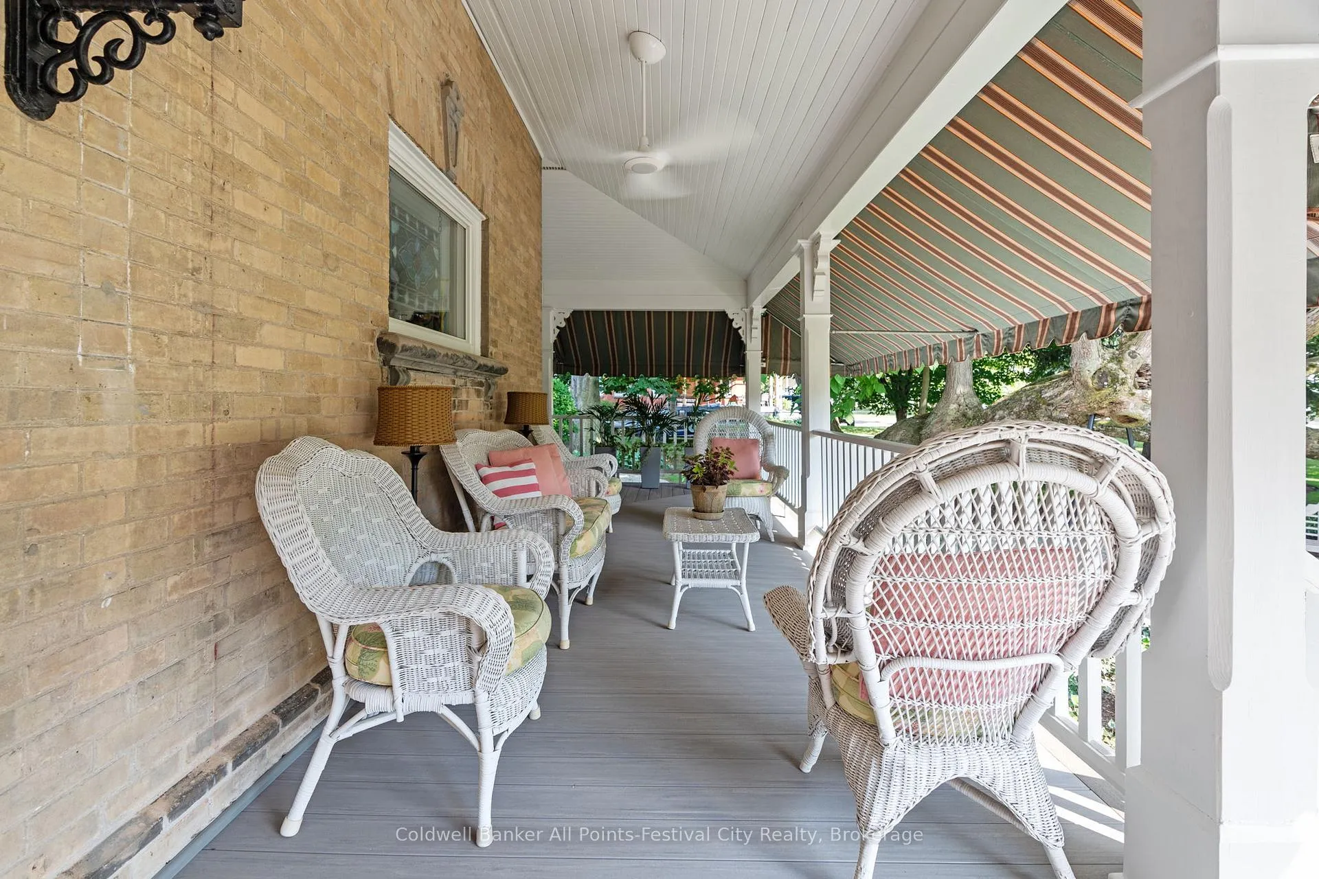 Photo 9 of 262 Dinsley Street, North Huron, Blyth — HOMEH