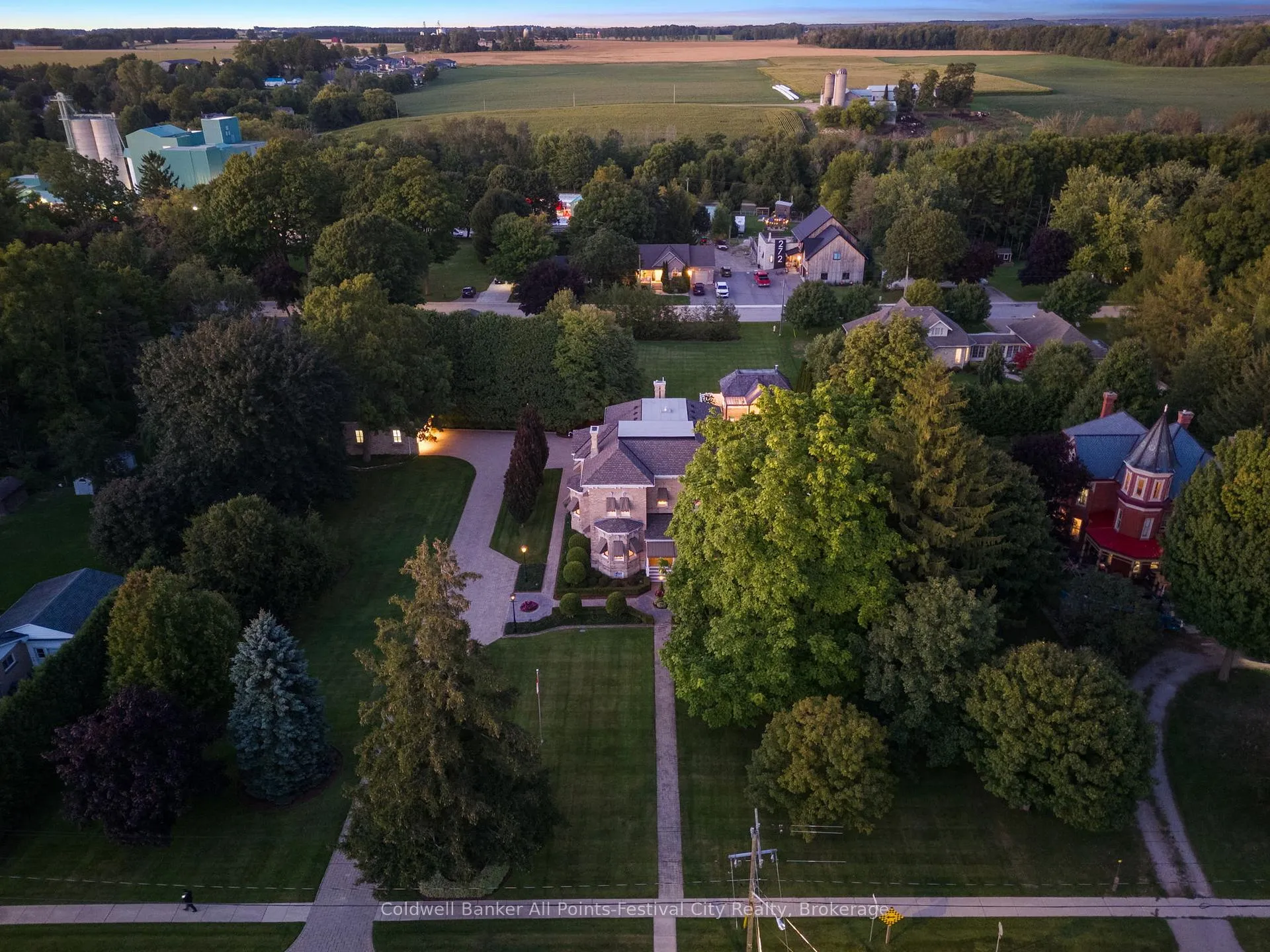 Photo 46 of 262 Dinsley Street, North Huron, Blyth — HOMEH