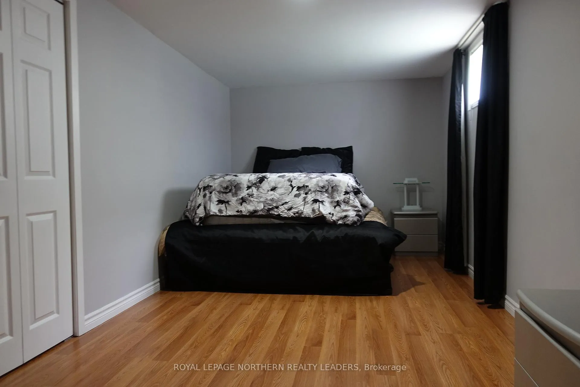 Photo 17 of 1025 Park Avenue, Timmins, MTJ - Main Area — HOMEH