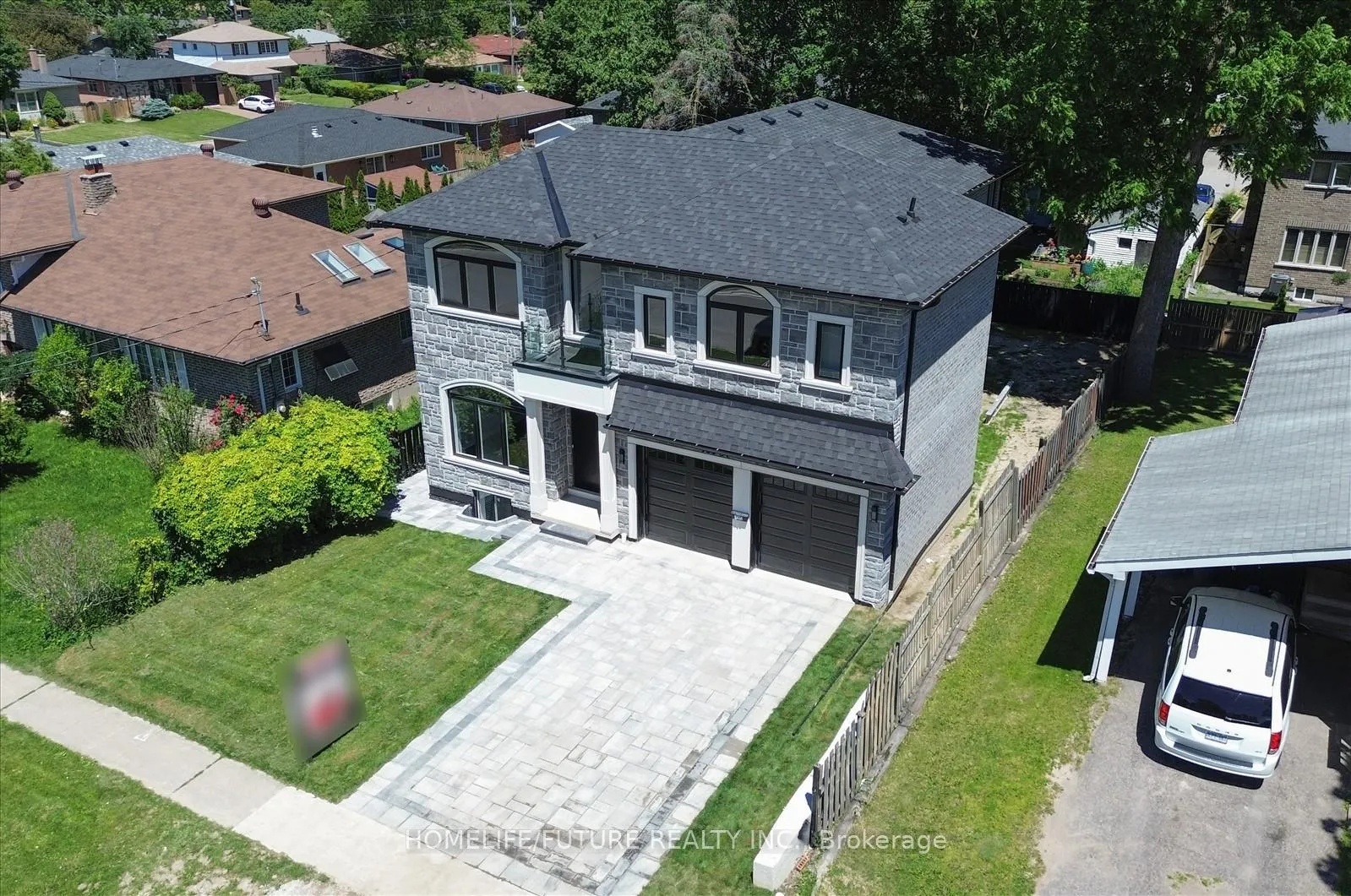 Photo 2 of 735 Hillcrest Road, Pickering, West Shore — HOMEH