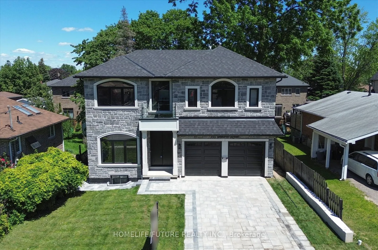 Photo 4 of 735 Hillcrest Road, Pickering, West Shore — HOMEH