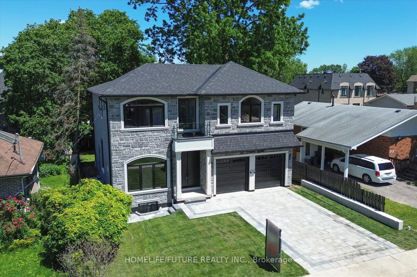 Photo 5 of 735 Hillcrest Road, Pickering, West Shore — HOMEH