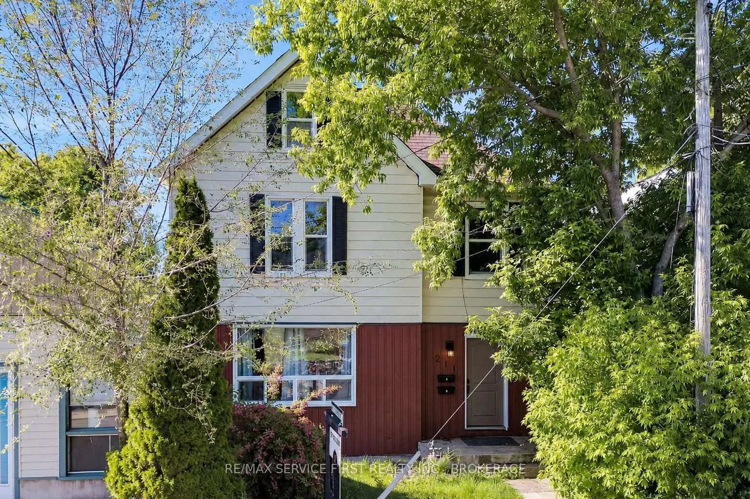 Photo 1 of 211 Raglan Road, Kingston, East of Sir John A. Blvd — HOMEH