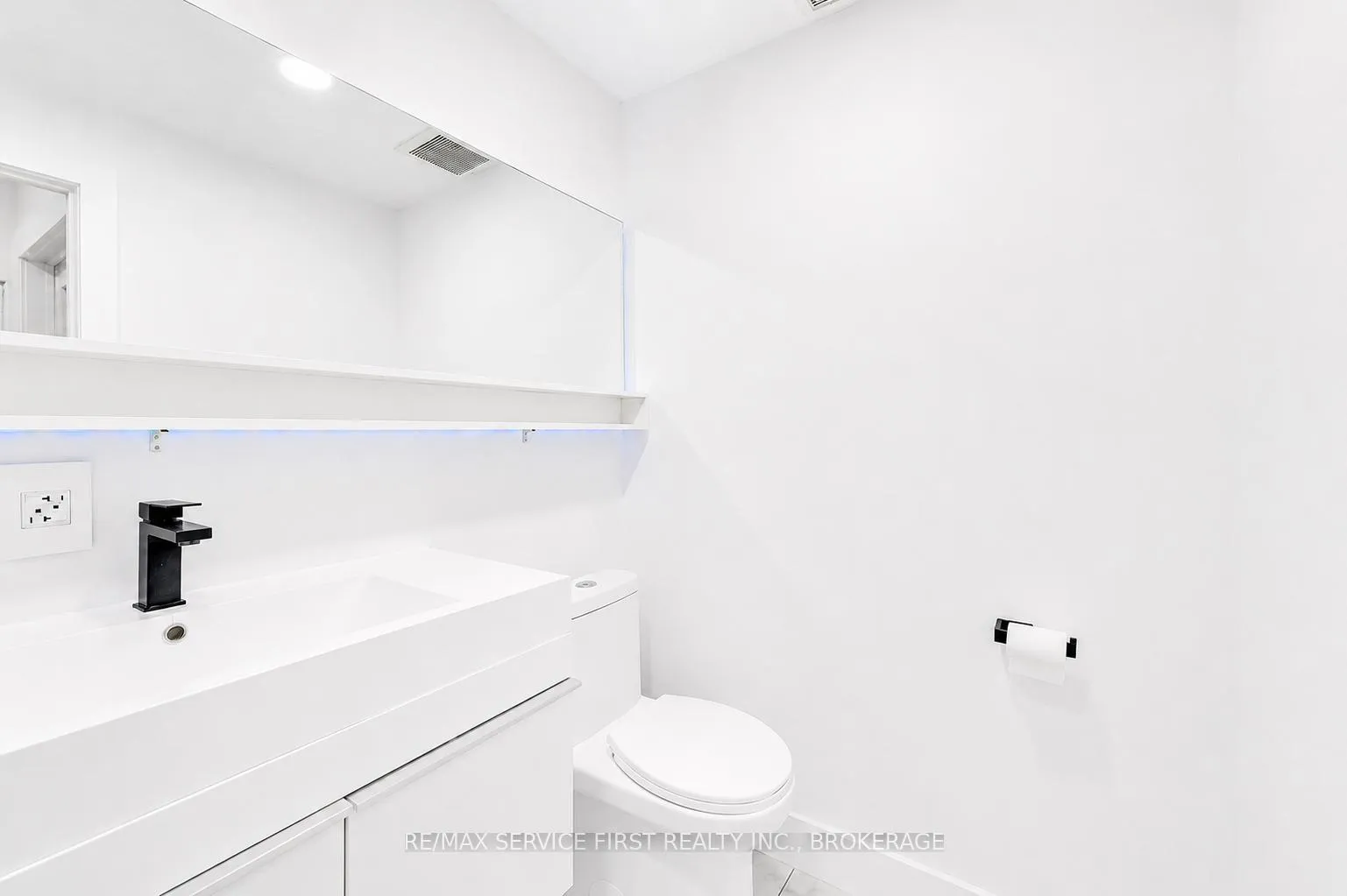 Photo 10 of 211 Raglan Road, Kingston, East of Sir John A. Blvd — HOMEH