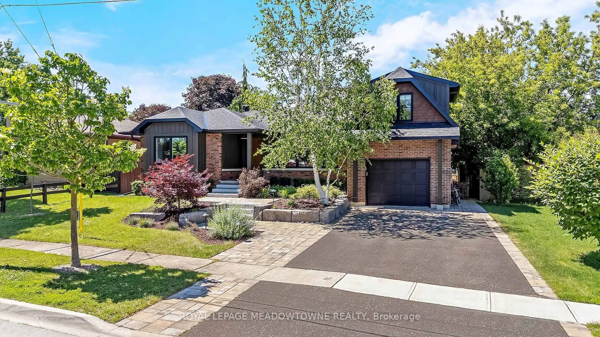 Photo 1 of 23 Mackenzie Drive, Halton Hills, Georgetown — HOMEH