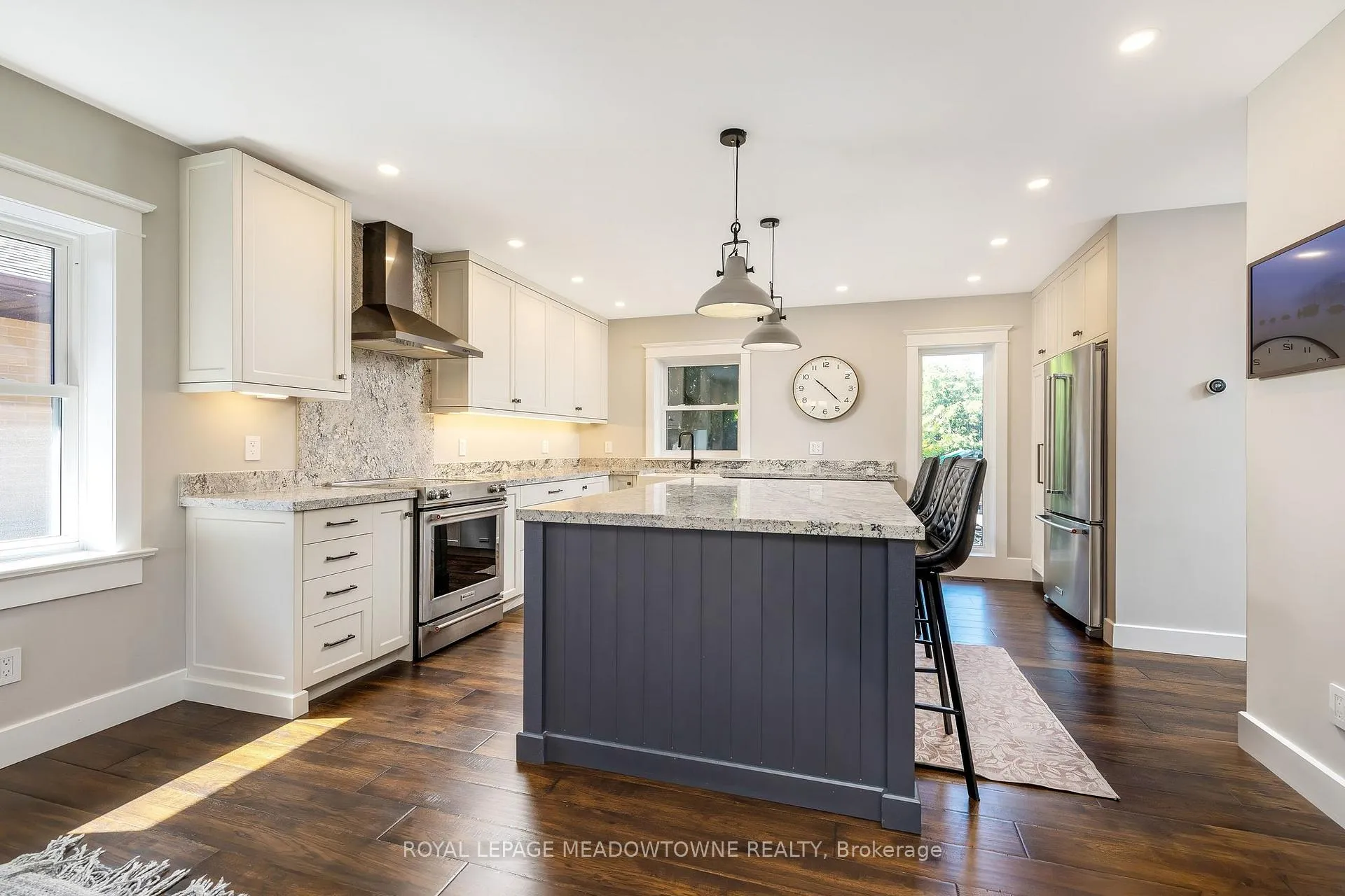 Photo 13 of 23 Mackenzie Drive, Halton Hills, Georgetown — HOMEH