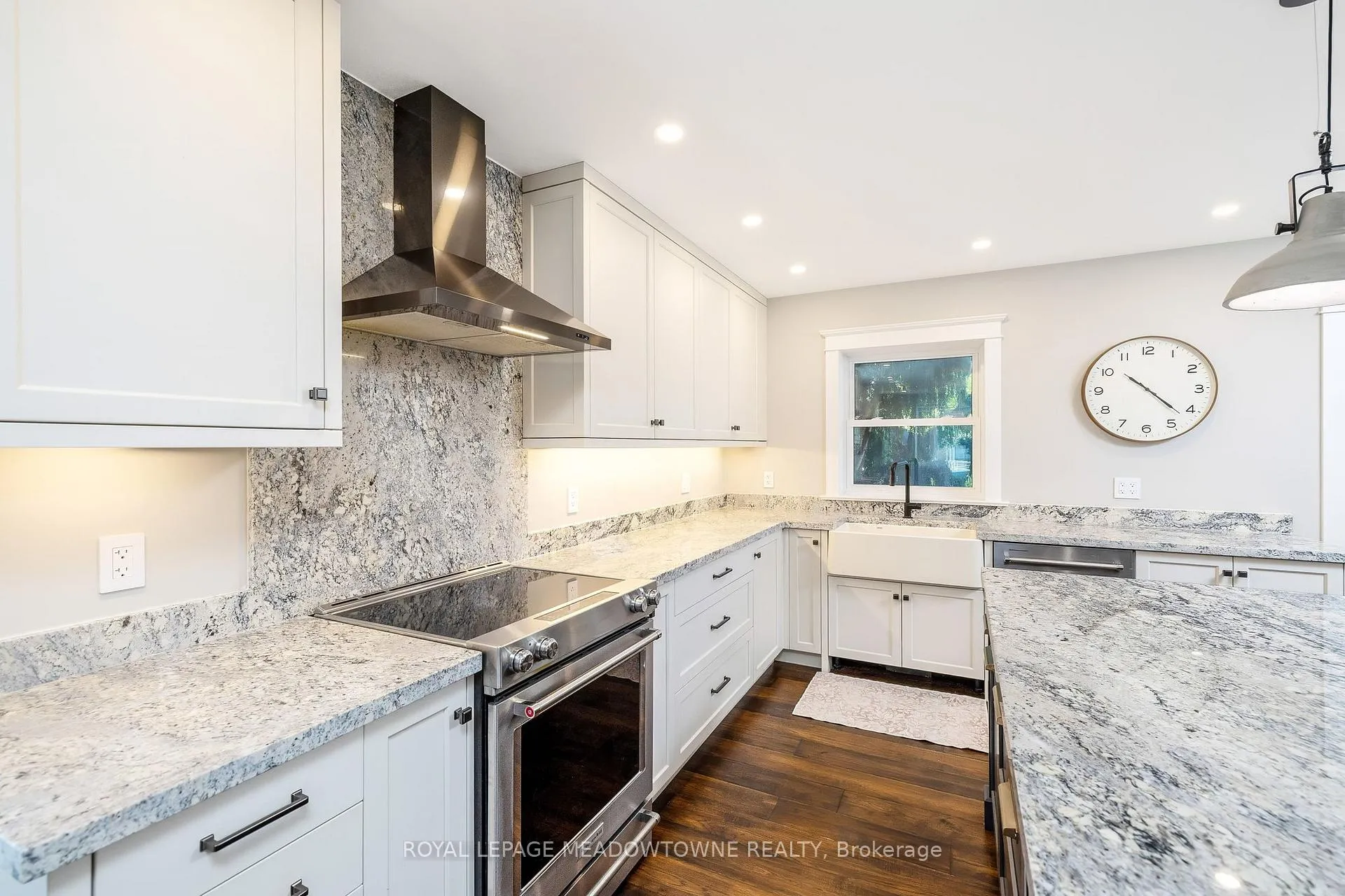 Photo 14 of 23 Mackenzie Drive, Halton Hills, Georgetown — HOMEH