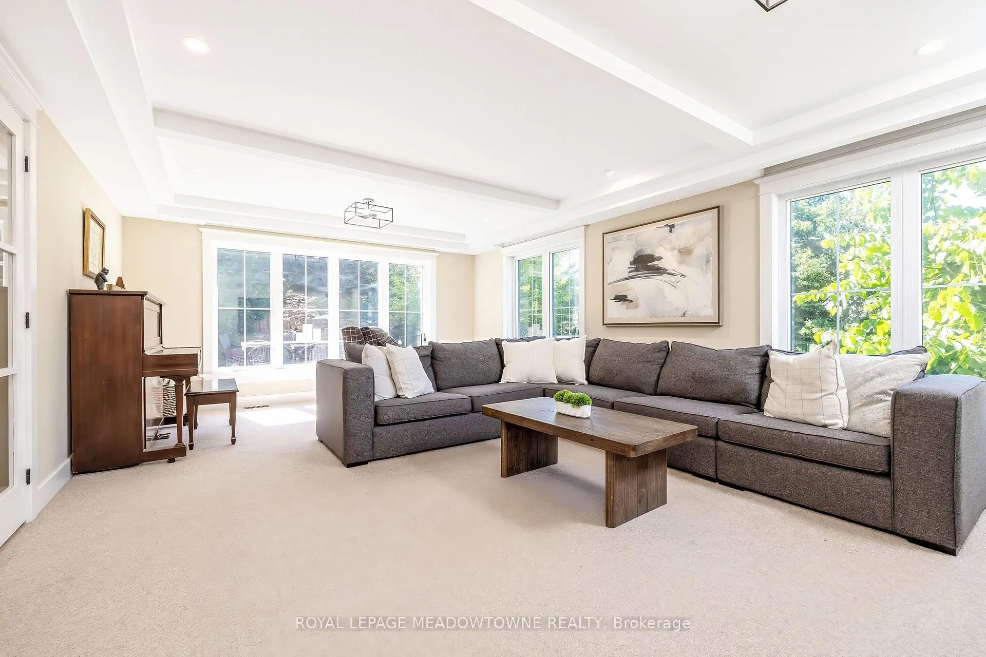 Photo 21 of 23 Mackenzie Drive, Halton Hills, Georgetown — HOMEH