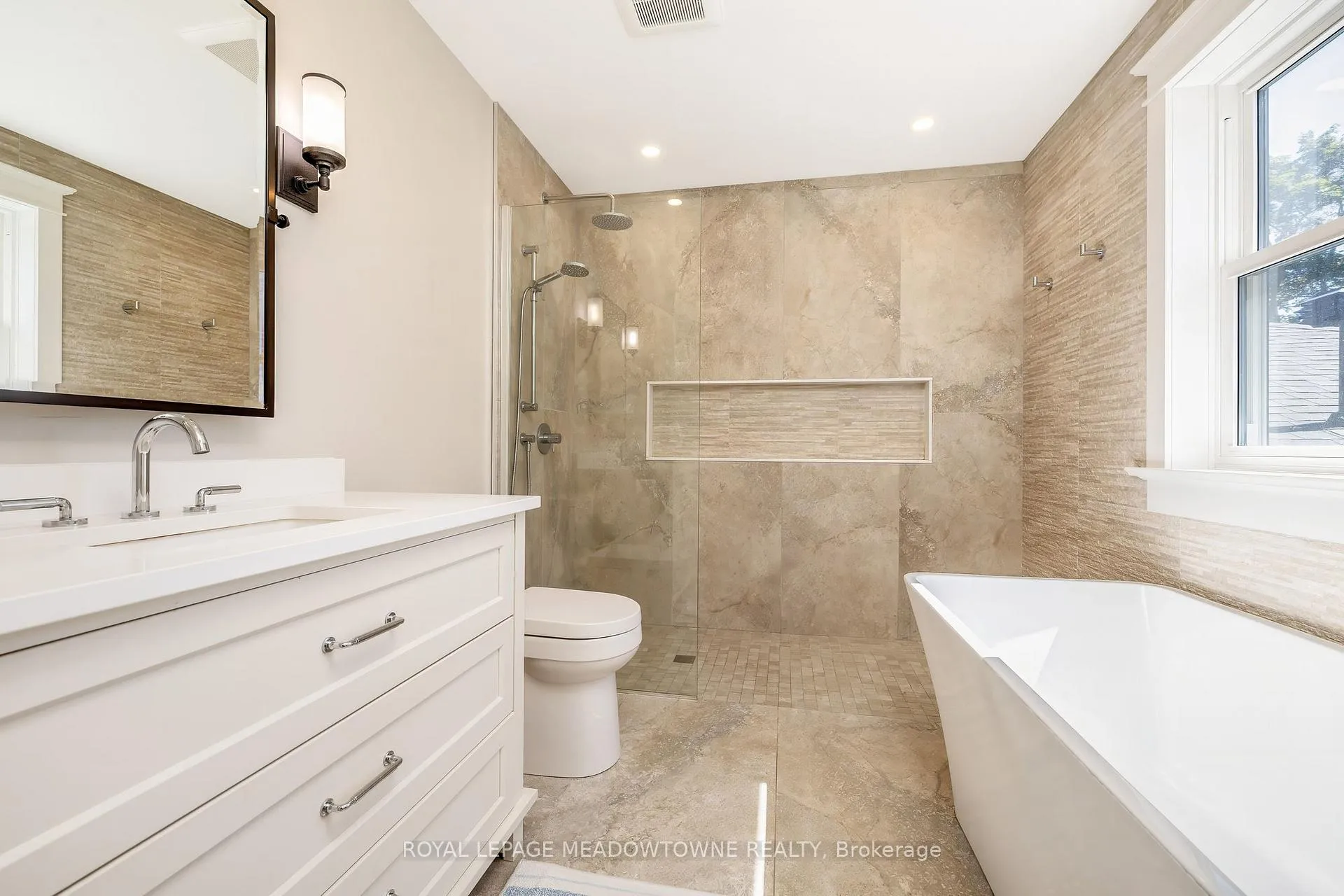 Photo 29 of 23 Mackenzie Drive, Halton Hills, Georgetown — HOMEH