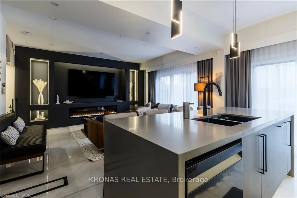 Photo 10 of 252 Upper Mount Albion Road, Hamilton, Stoney Creek Mountain — HOMEH