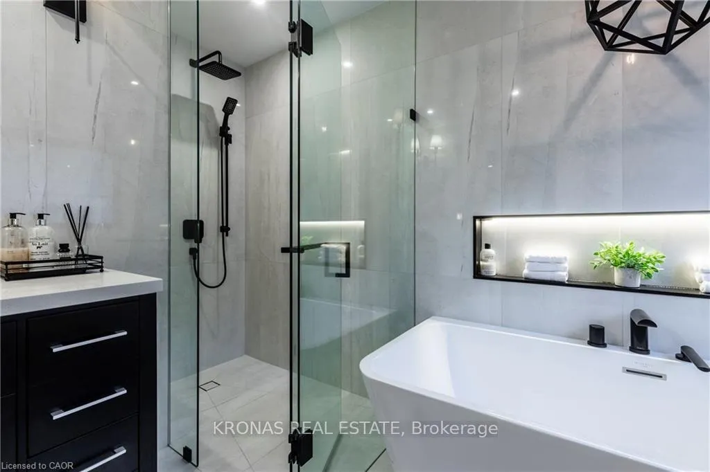 Photo 20 of 252 Upper Mount Albion Road, Hamilton, Stoney Creek Mountain — HOMEH
