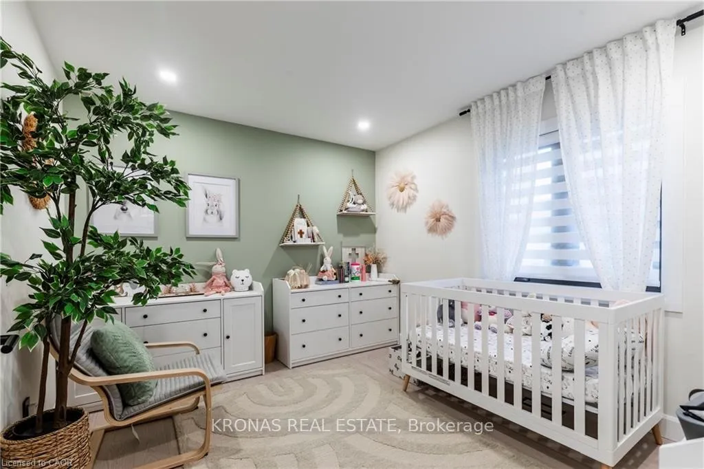 Photo 30 of 252 Upper Mount Albion Road, Hamilton, Stoney Creek Mountain — HOMEH