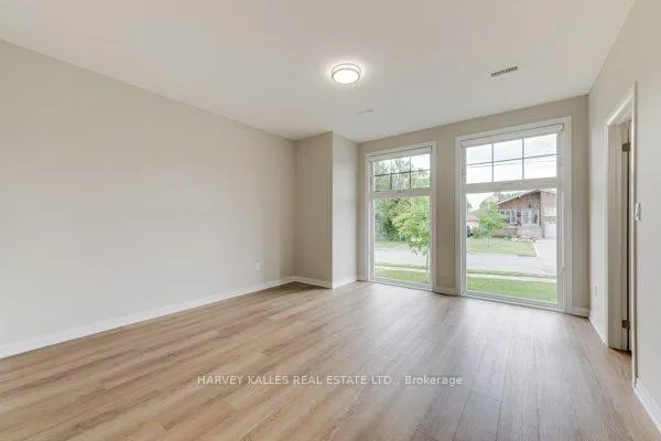 Photo 3 of Unit Main, 165 Spalding Road, North York, Downsview-Roding-CFB — HOMEH