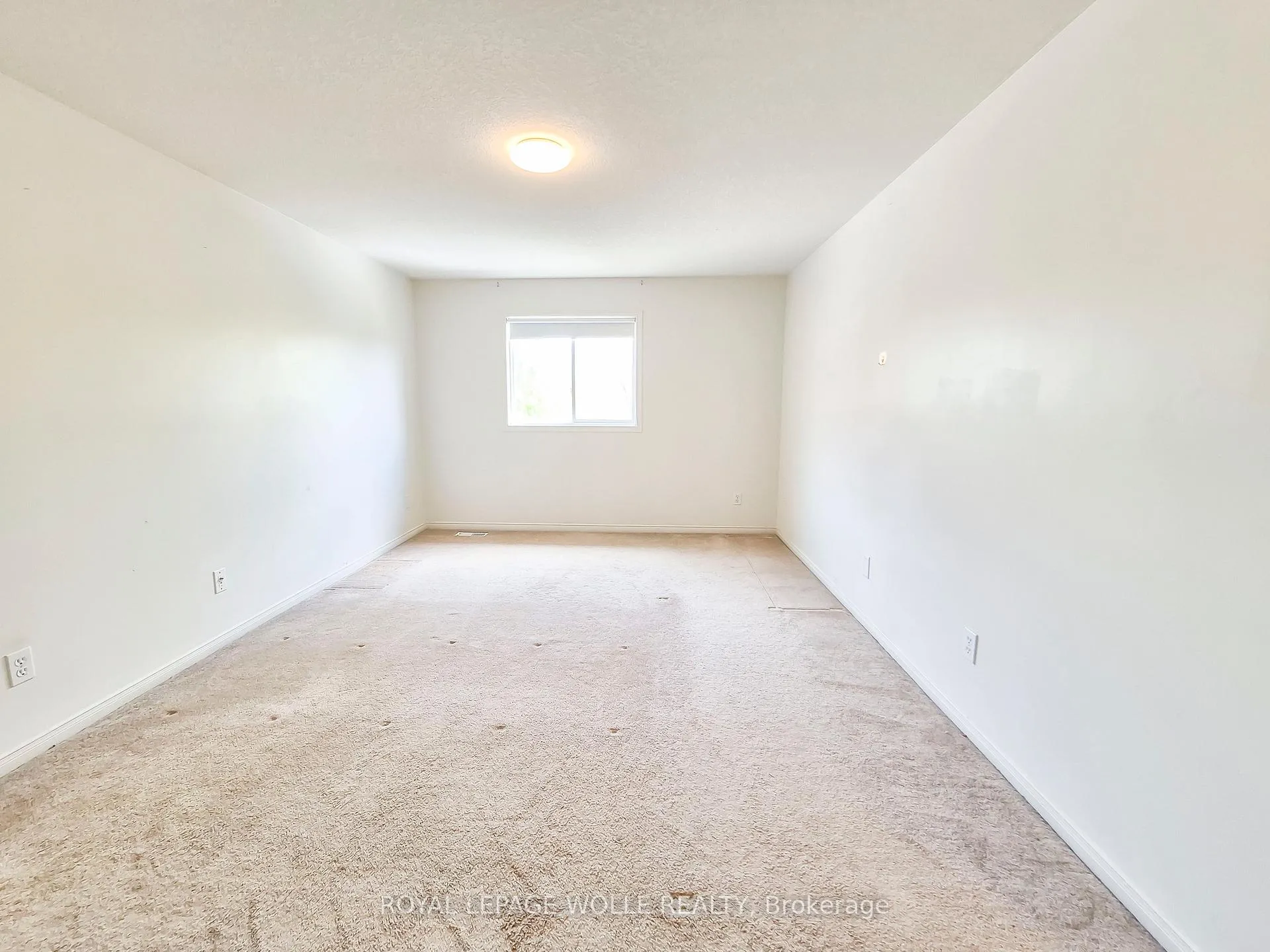 Photo 16 of Unit 1, 147 Dubrick Crescent, Kitchener — HOMEH