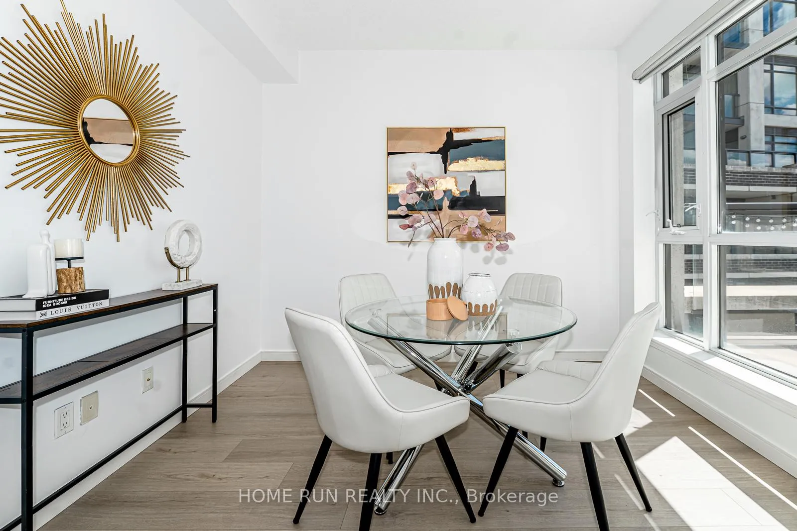 Photo 13 of Unit 902E, 8110 Birchmount Road W, Markham, Unionville — HOMEH